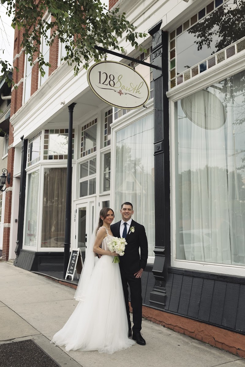 Wedding flowers at 128 South