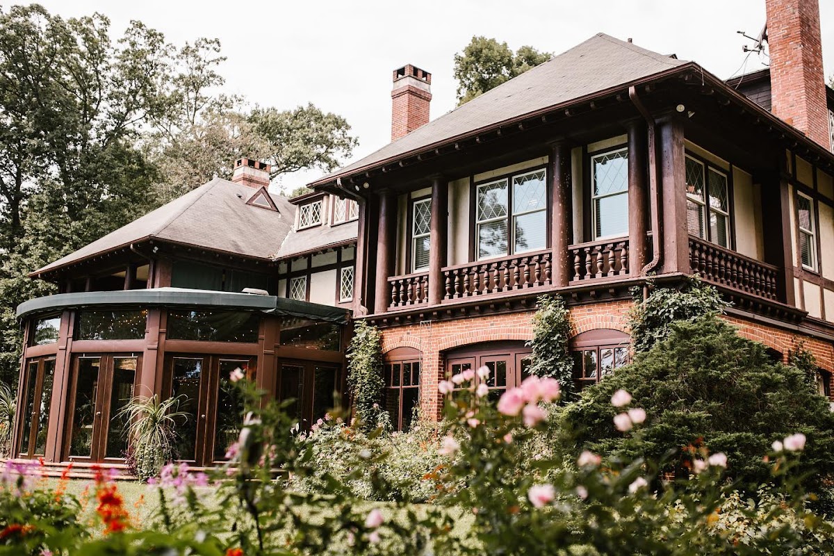 Gramercy Mansion - wedding venue in Stevenson, MD