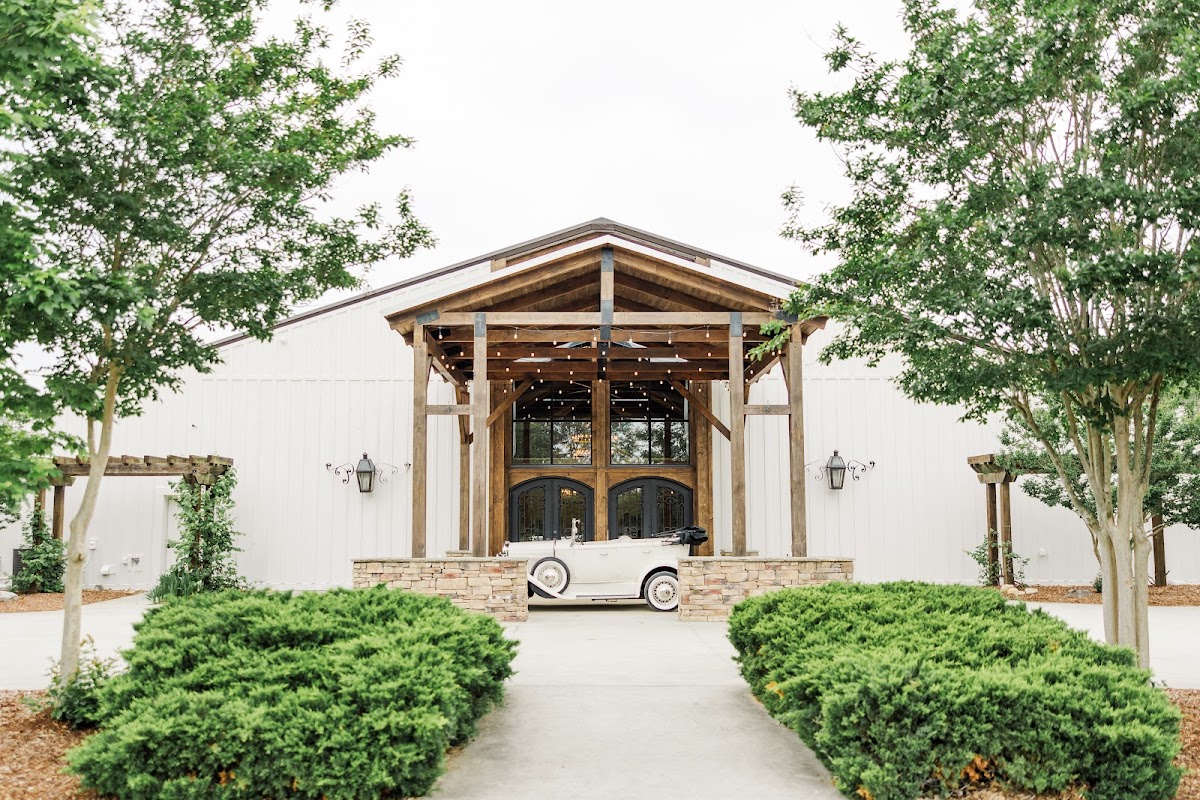 Howe Farms - Water into Wine - wedding venue in Georgetown, TN